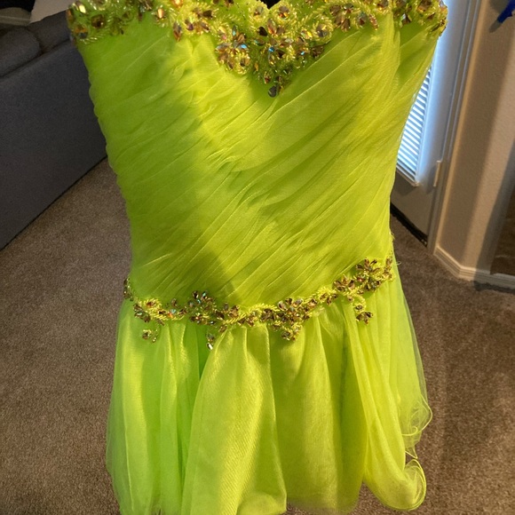 Halloween tinker bell inspired lime green dress - Picture 2 of 7